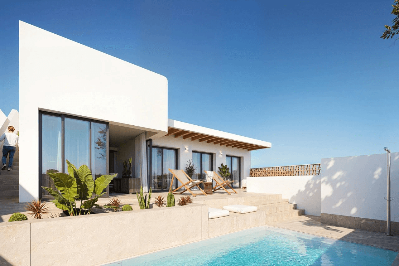 Maisons mitoyennes avec 3 chambres, 2 salles de bains, piscine privée et parking privée