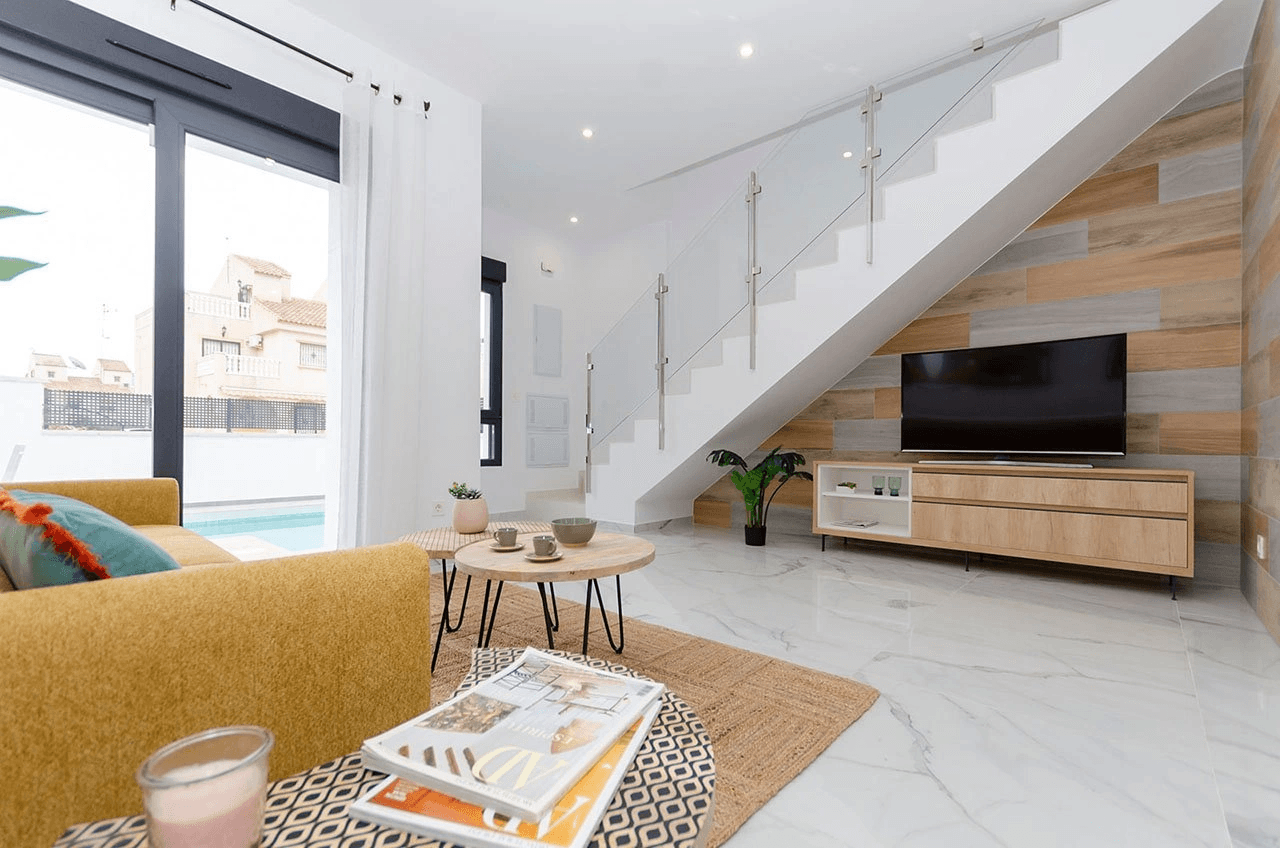Villas avec 3 chambres, 3 salles de bains, climatisation pré-installée, piscine privée et parking privé