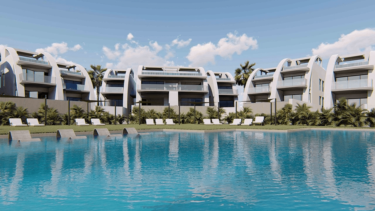 Appartements fantastiques au rez-de-chaussée avec vue sur la mer et piscine privée dans un merveilleux complexe avec piscine intérieure chauffée