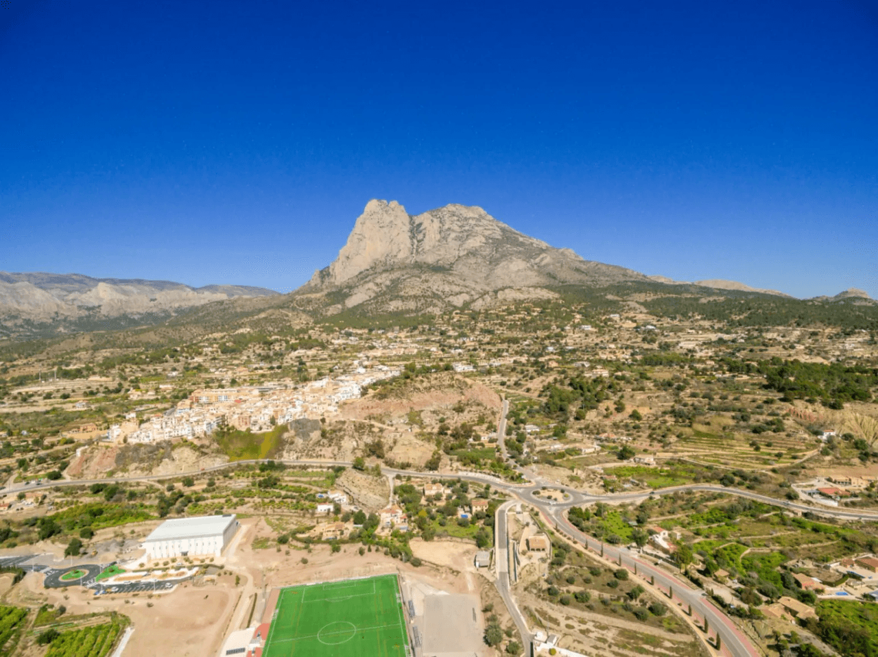 En construction : 22 villas modernes près du golf à Finestrat