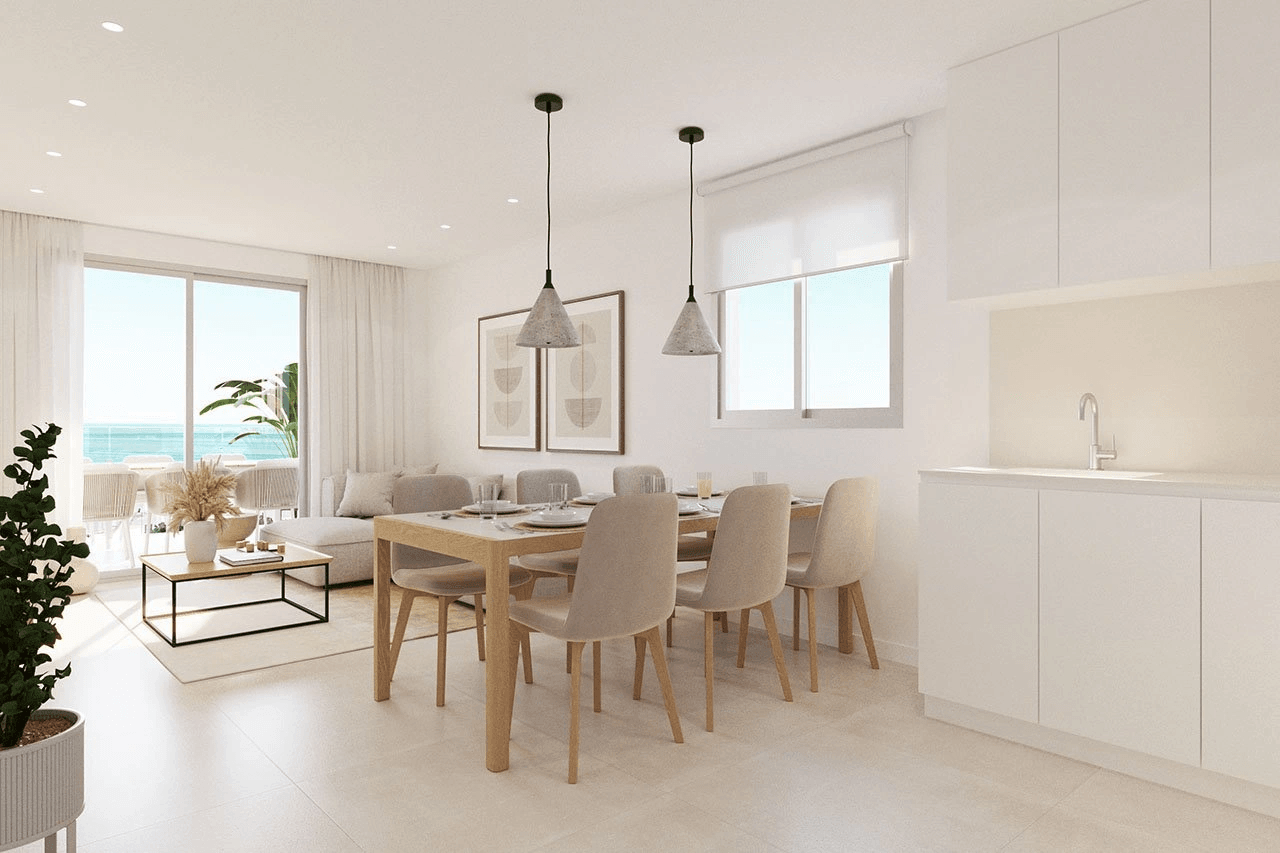 Áticos de 2 dormitorios y 2 baños con solario, preinstalación aire acondicionado, vistas al mar y piscina comunitaria a tan sólo 100 m de la playa
