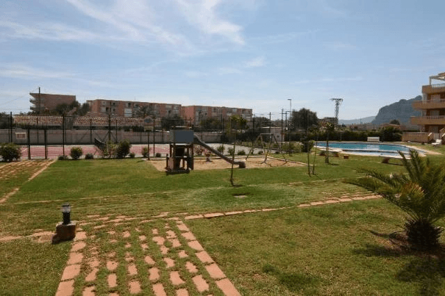 Appartement avec piscine, garage et à quelques mètres de la plage
