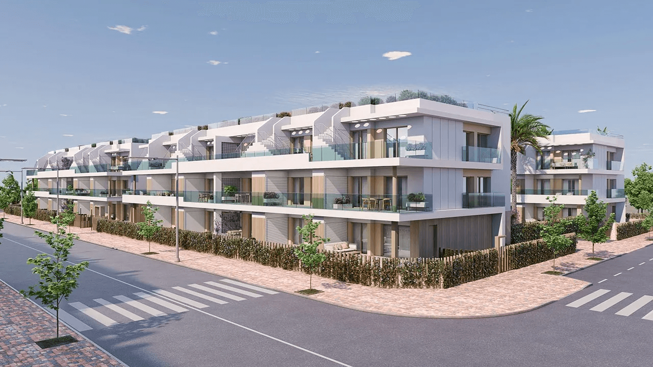 Maravillosos áticos de 3 dormitorios y 2 baños con solario, parking privado y piscina comunitaria