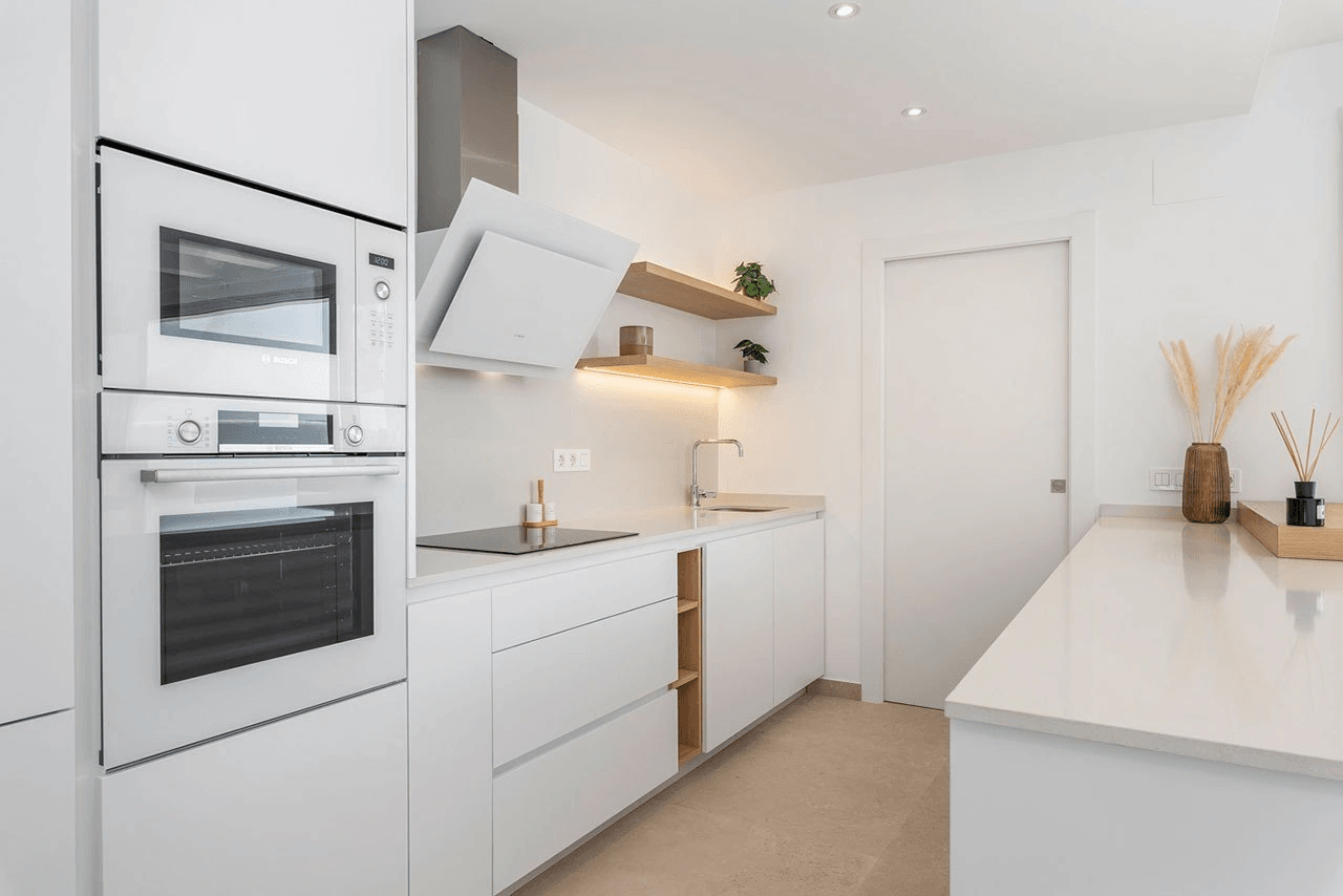 Villas de una sola planta con 3 dormitorios, 2 baños, preinstalación aire acondicionado y piscina privada en el campo La Serena Golf