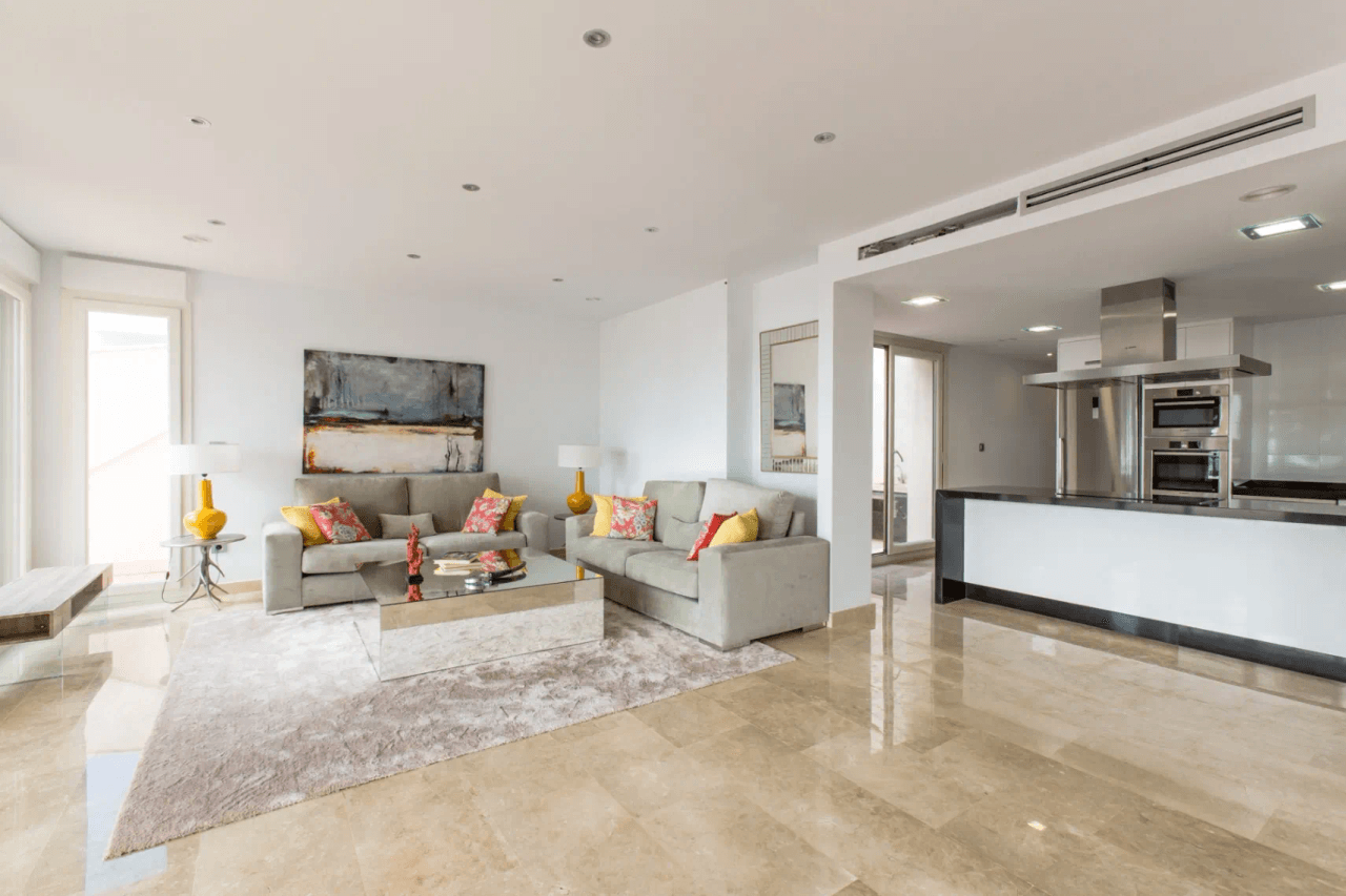 Luxueuse villa moderne avec vue sur la mer à vendre à Moraira