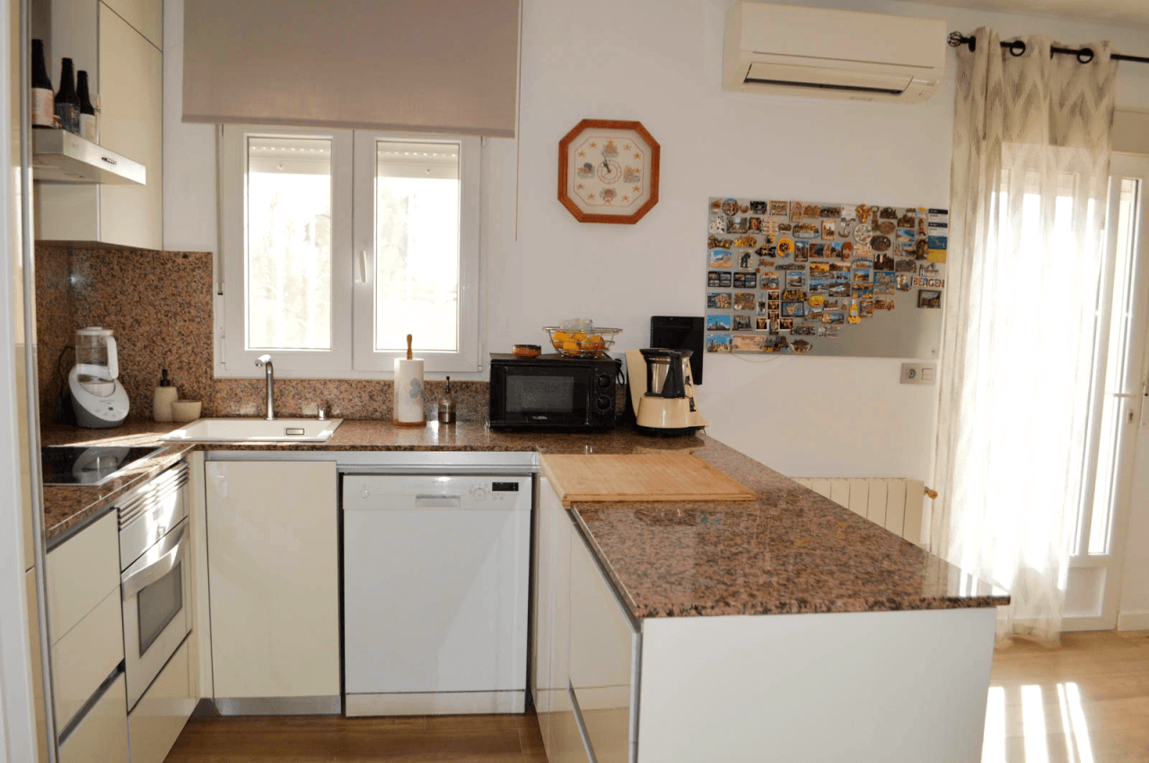 Villa mit 4 Schlafzimmern in Las Marinas, in der Gegend von Las Brisas