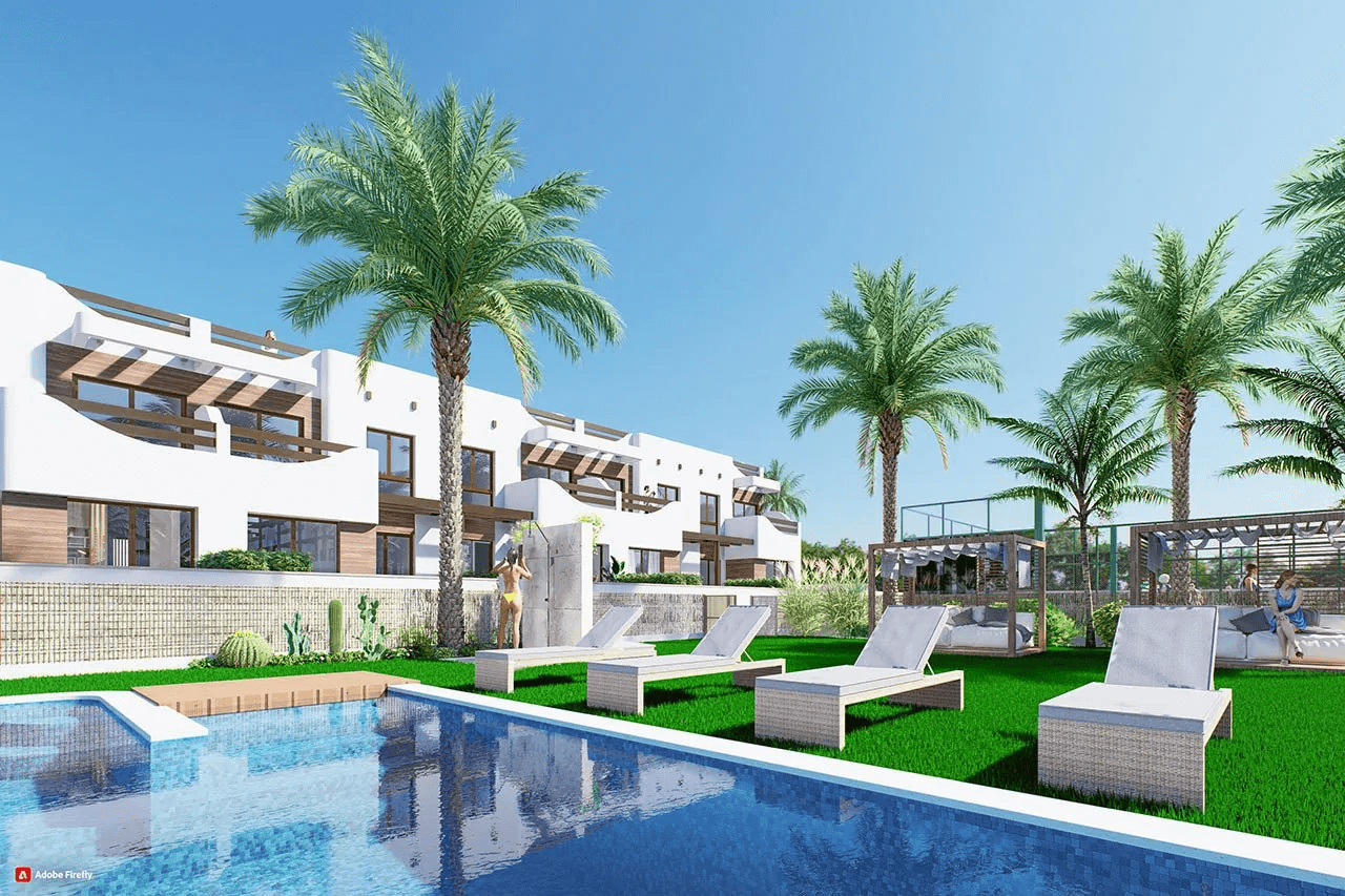 Bungalows altos de 2 dormitorios y 2 baños con solario, parking privado y piscina comunitaria a tan solo 200 m de la playa