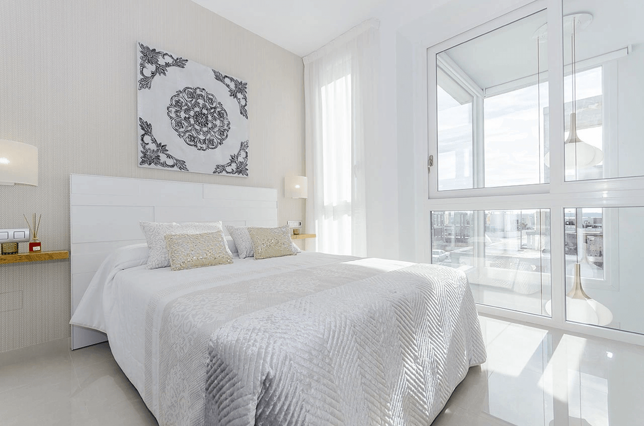 Villas modernas de 3 dormitorios y 3 baños con solario, piscina privada, parking privado y sótano opcional