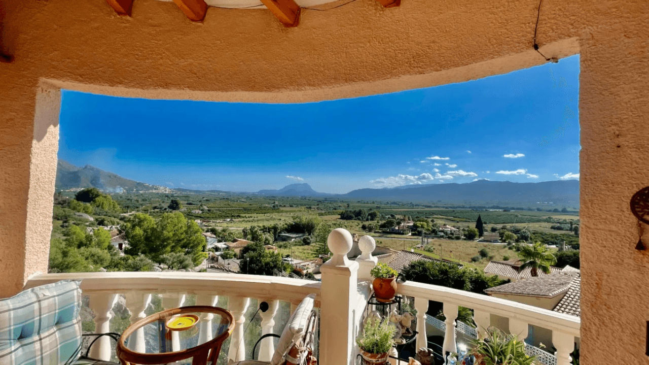 Villa à vendre à Tormos : exposition sud, vue panoramique
