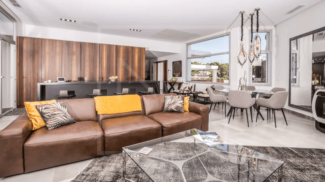 Superbe villa de 4 chambres et 4 salles de bains à Moraira