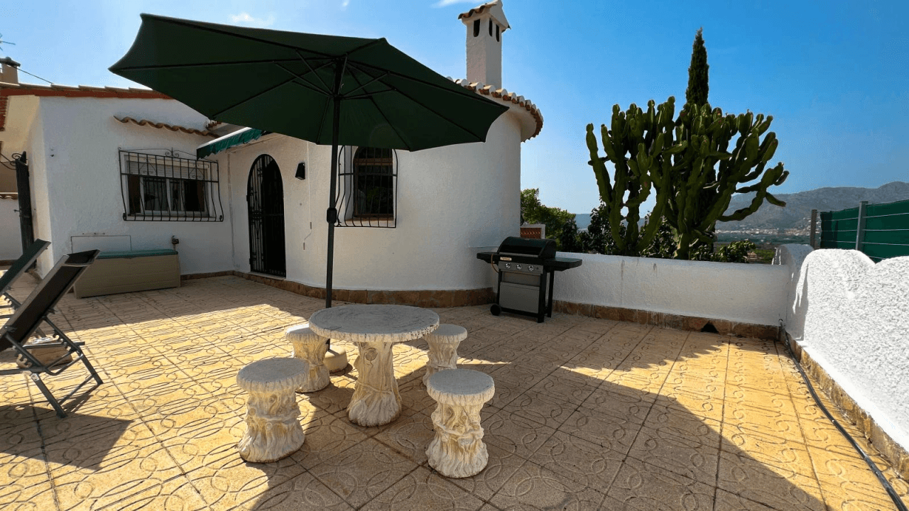 Belle villa privée à Benidoleig avec piscine privée.