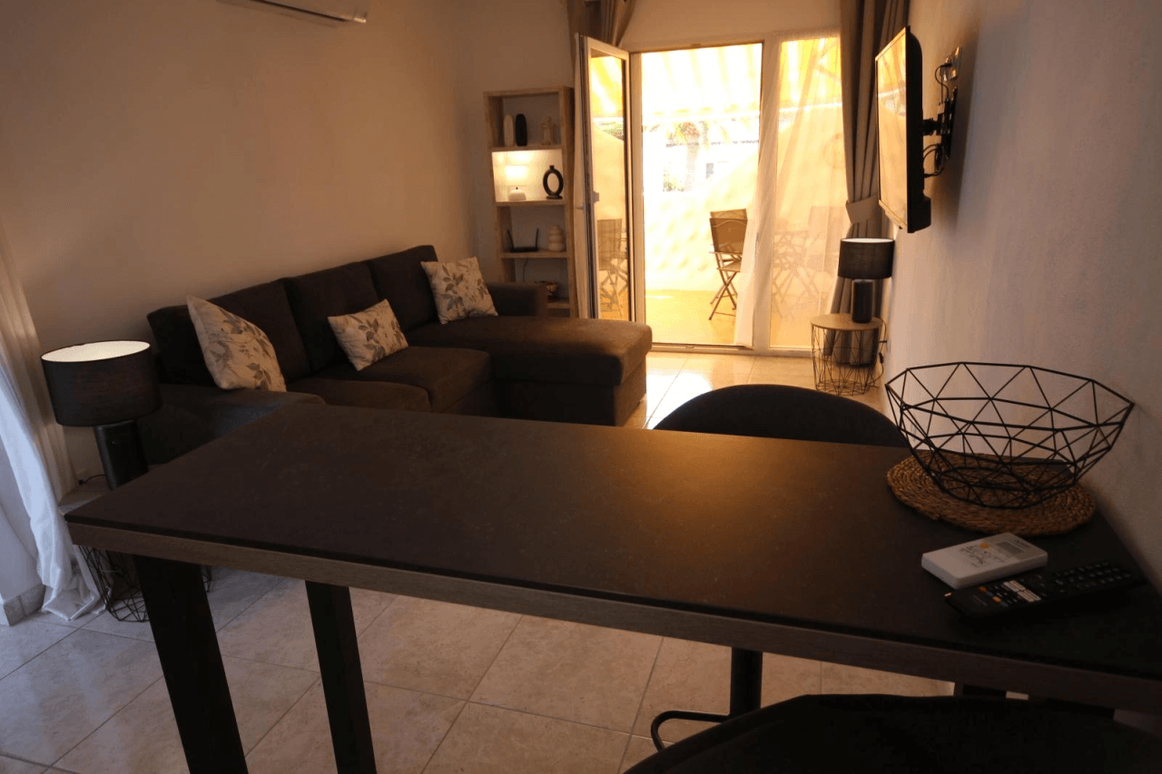 Gemütliche wohnung mit pool in Els Poblets
