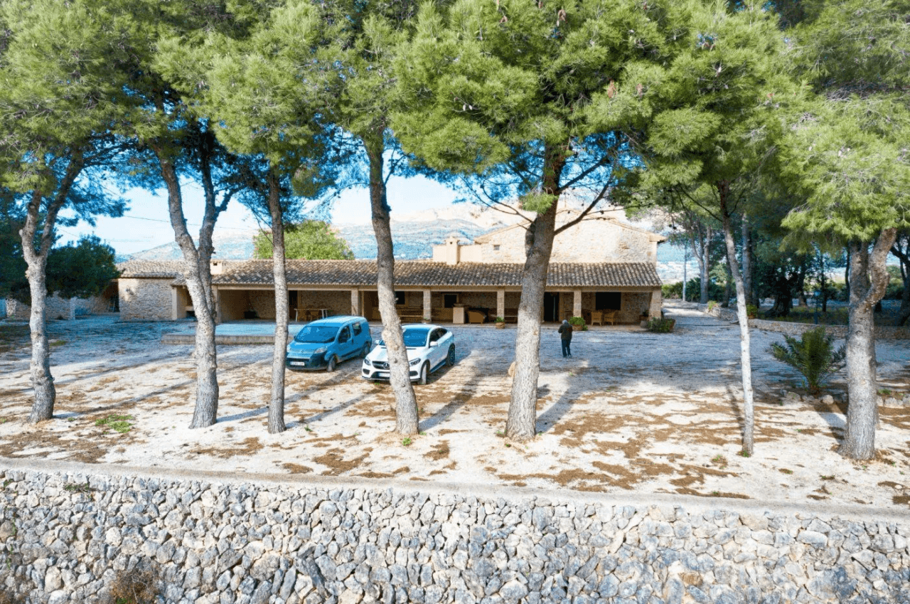 FINCA IN GATA DE GORGOS