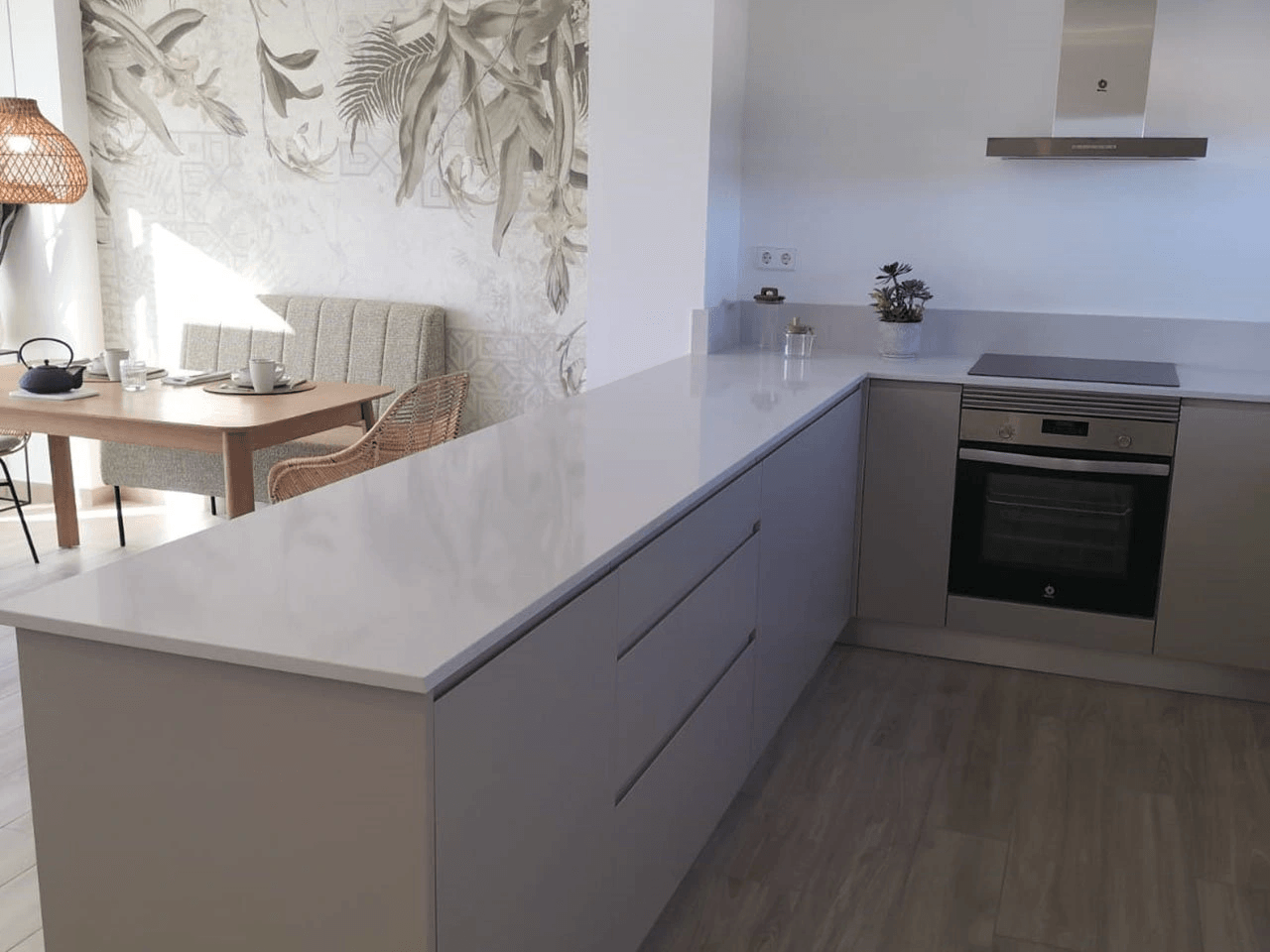 Maisons mitoyennes modernes et confortables 2 chambres dans un complexe de golf