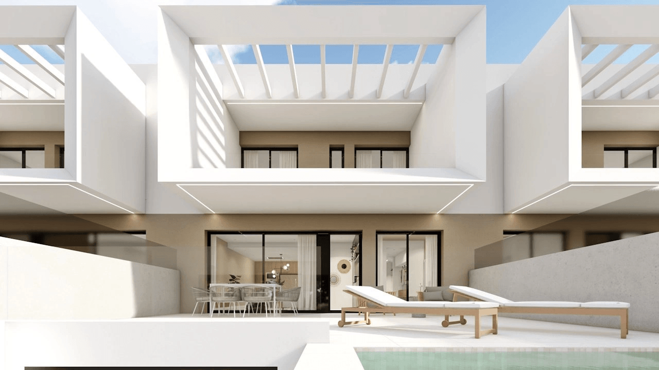 Maisons mitoyennes spacieuses avec 3 chambres, 2 salles de bains, W.C., piscine privée et parking privée