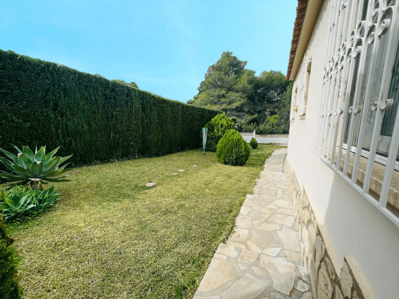 Neu! Casa Evelyn mit 2 Schlafzimmer und Privatpool in Denia