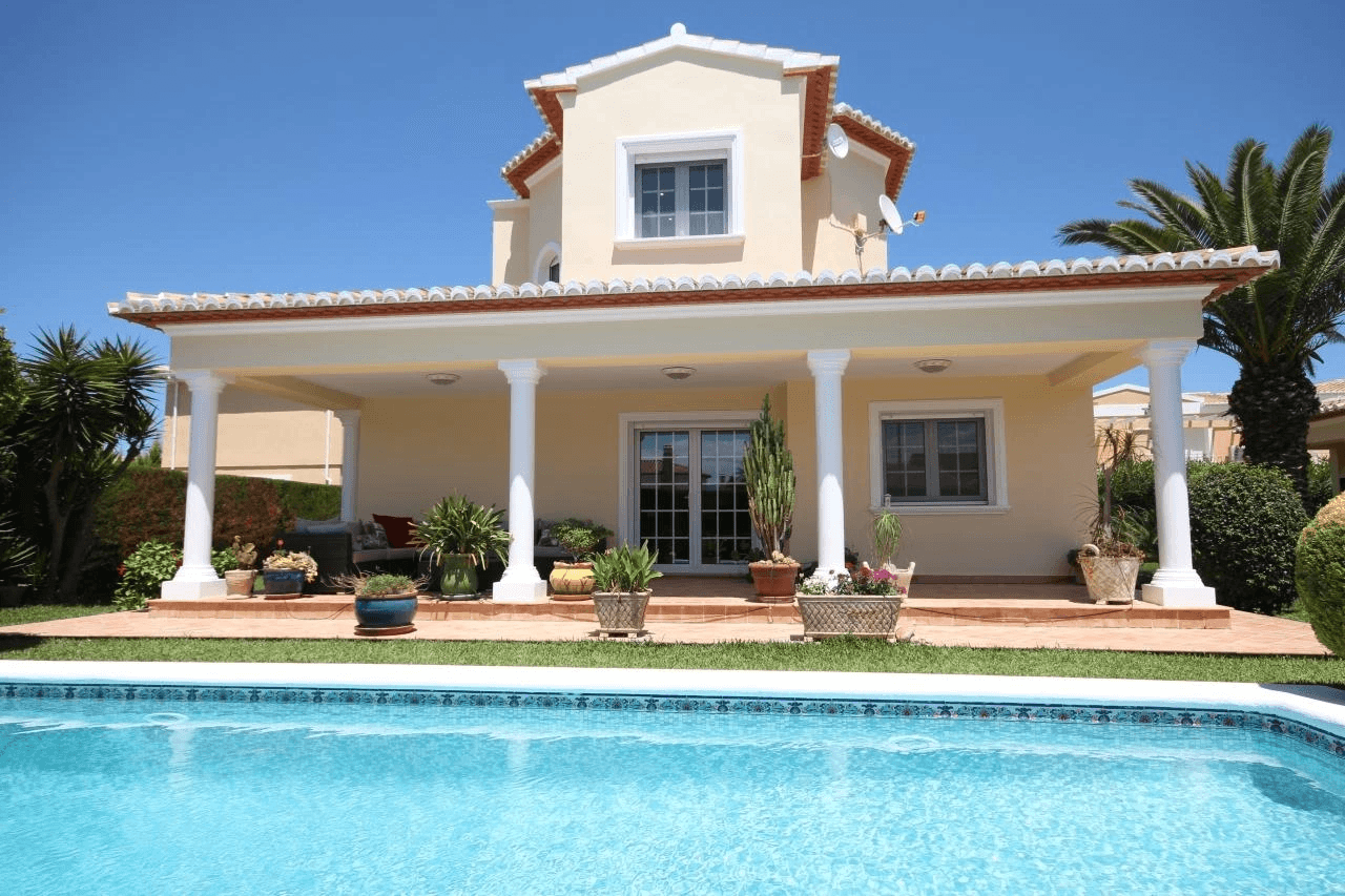 Spectaculaire et soigneusement entretenue Villa ''Segaria'' à Els Poblets