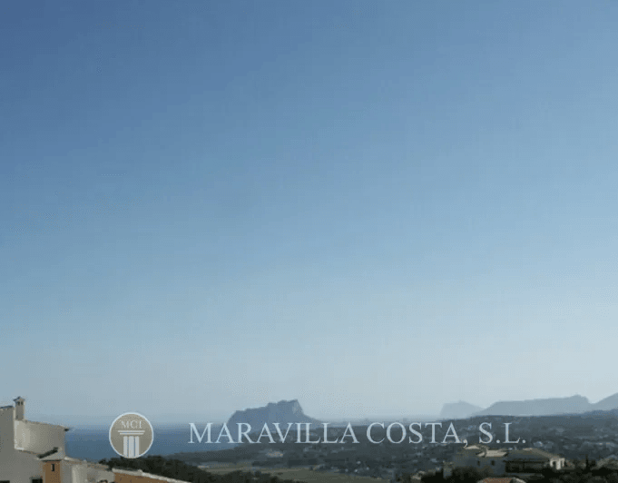 Terrain avec superbe vue sur la mer à Moraira