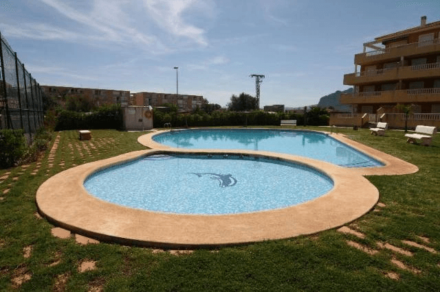 Appartement avec piscine, garage et à quelques mètres de la plage