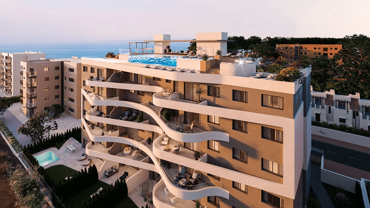 Appartements avec 3 chambres à coucher, climatisation, chauffage au sol dans les salles de bains et vue sur la mer à seulement 300 m de la plage