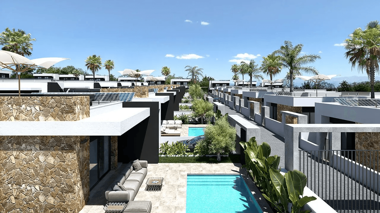 Villas sur deux étages avec 3 chambres, toit-terrasse, cuisines équipées d’électroménagers, climatisation, parking privé et piscine privée