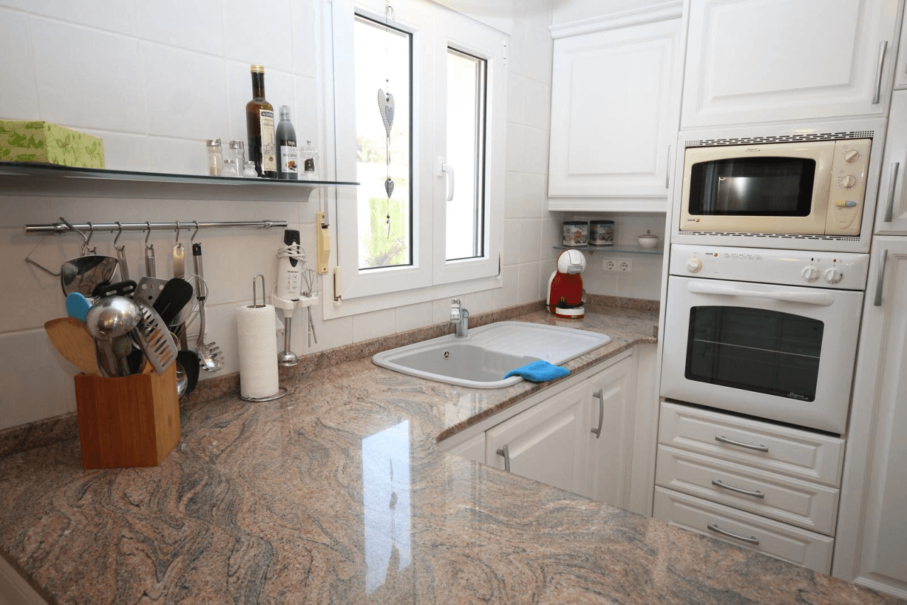 Villa ''Pauline'' mit pool und einen wunderschönen Garten in Beniarbeig