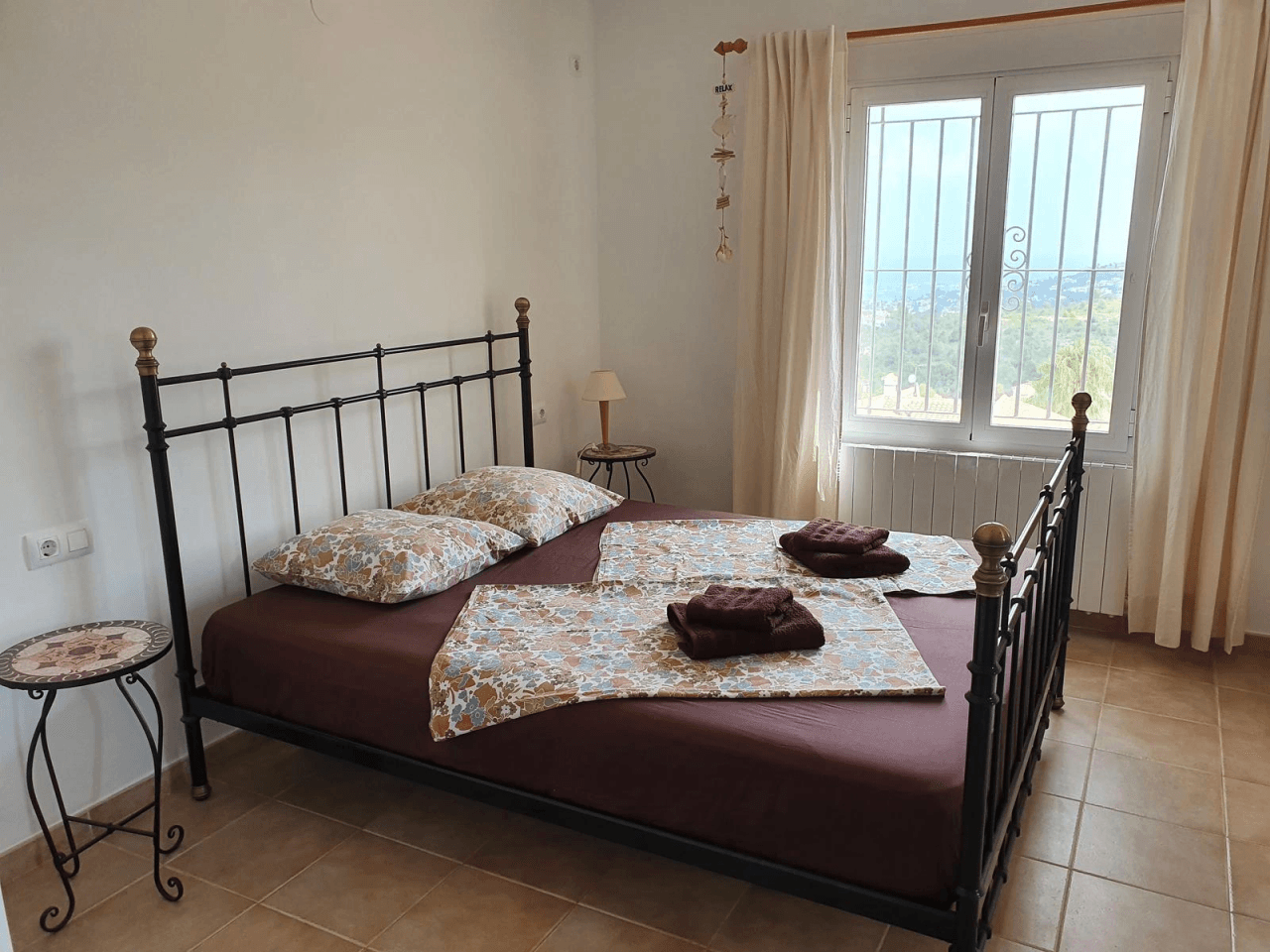 Villa chaleureuse avec piscine à Ráfol de Almunia