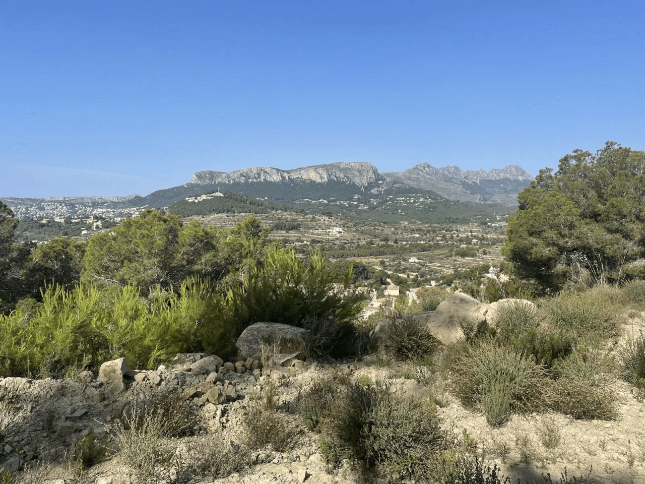 Terrain double avec vue fantastique à vendre à Calpe