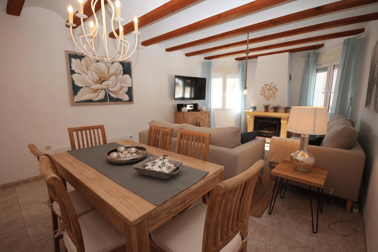 Alquiler. Chalet/Villa à Els Poblets
