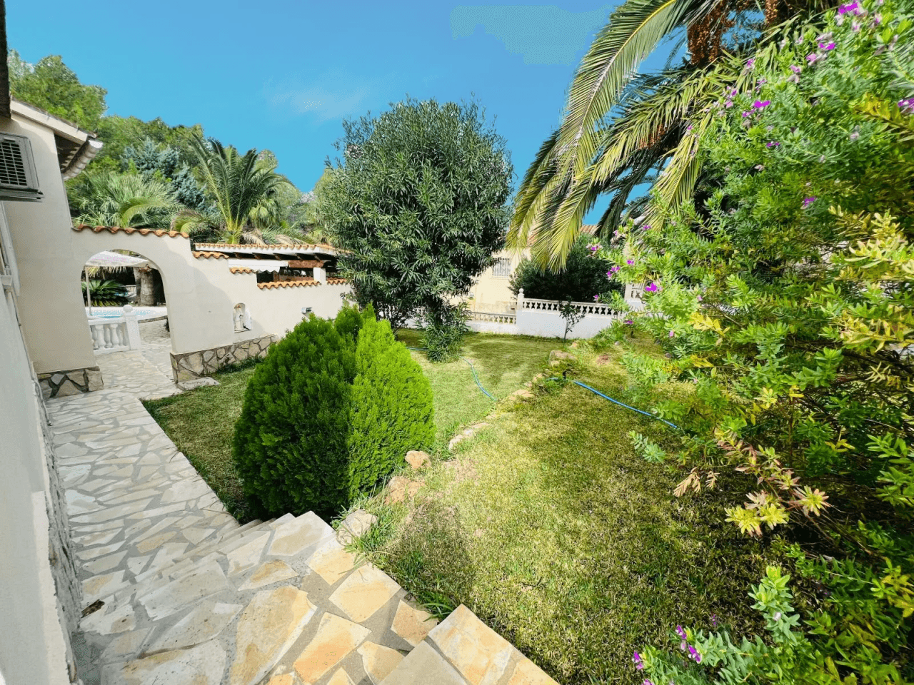 Neu! Casa Evelyn mit 2 Schlafzimmer und Privatpool in Denia