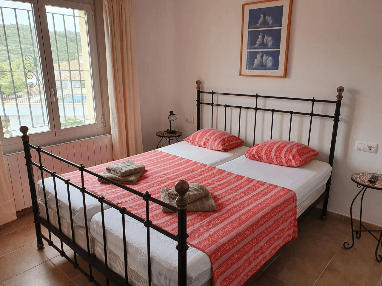 Villa chaleureuse avec piscine à Ráfol de Almunia