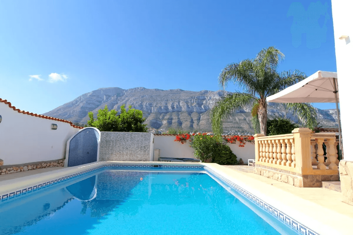 Villa mit herrlichem Blick auf den Montgó in Santa Lucia, Denia