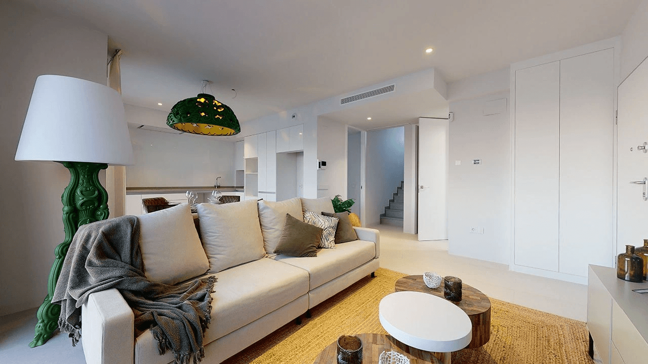 Merveilleuses villas avec 3 chambres, 3 salles de bain, toit-terrasse, vue sur la mer et piscine privée