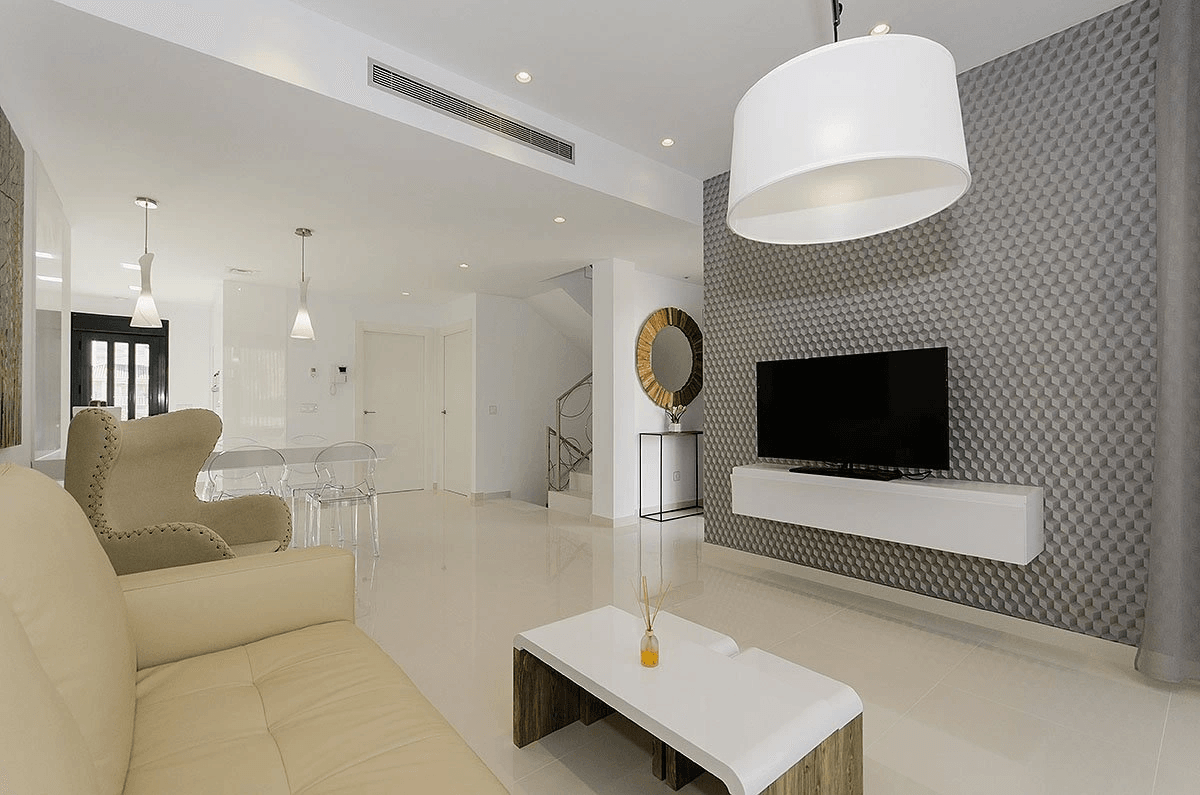 Villas exclusives avec 3 - 4 chambres à coucher, 2 salles de bains, W.C., toit-terrasse et piscine privée à seulement 600 m de la plage