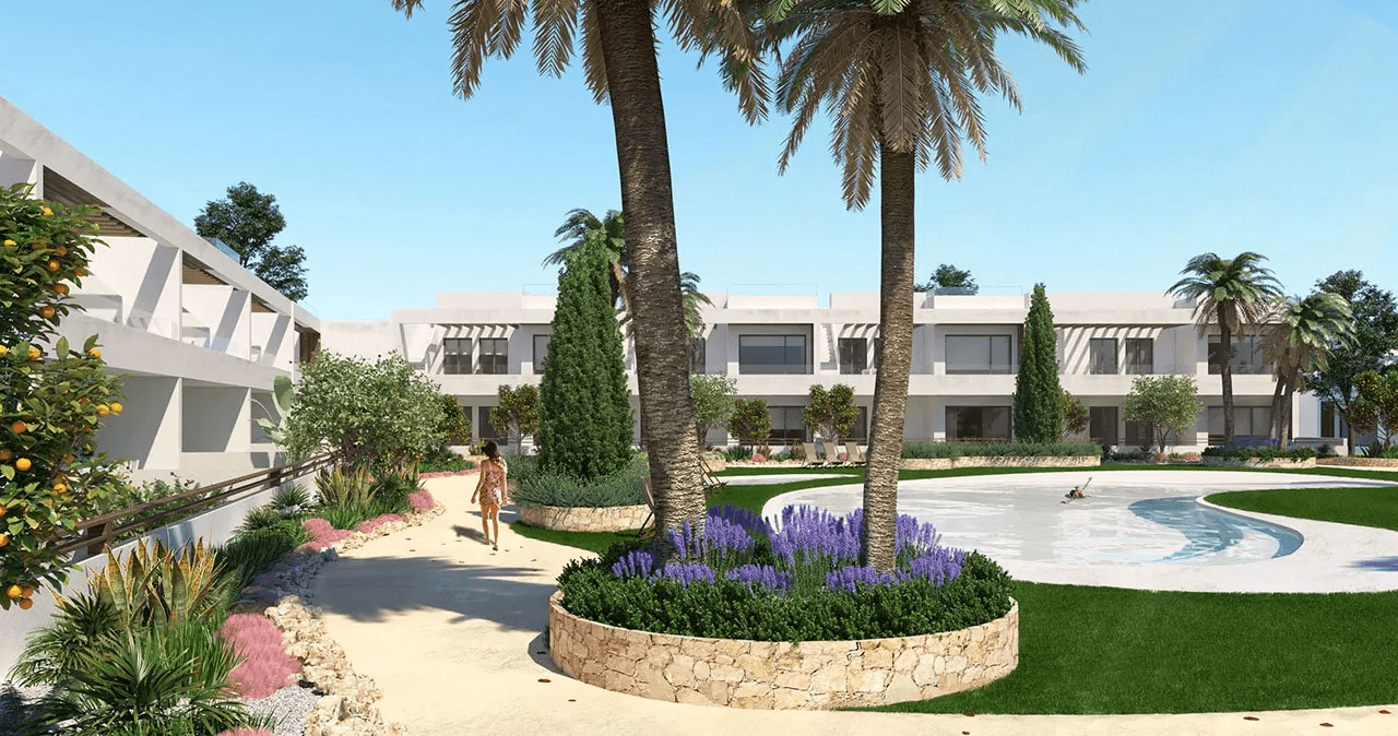 Penthouses modernes de 2 chambres avec piscine communautaire à seulement 250 m de la mer