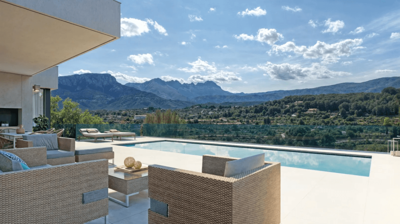 Superbe villa avec vue imprenable sur les montagnes à Calpe