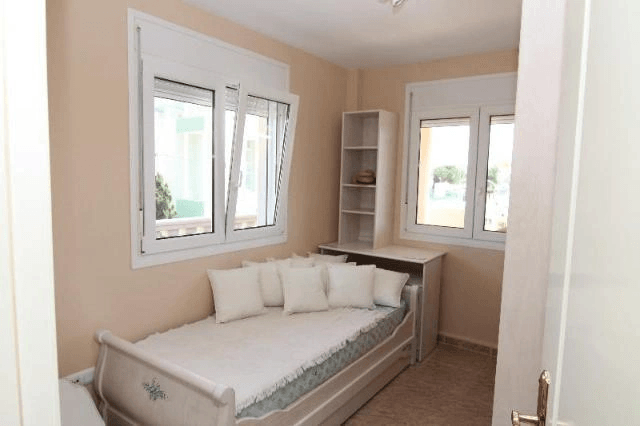 Appartement avec piscine, garage et à quelques mètres de la plage