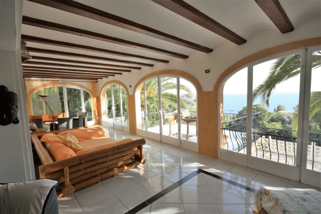 Villa a Javea, Benidos