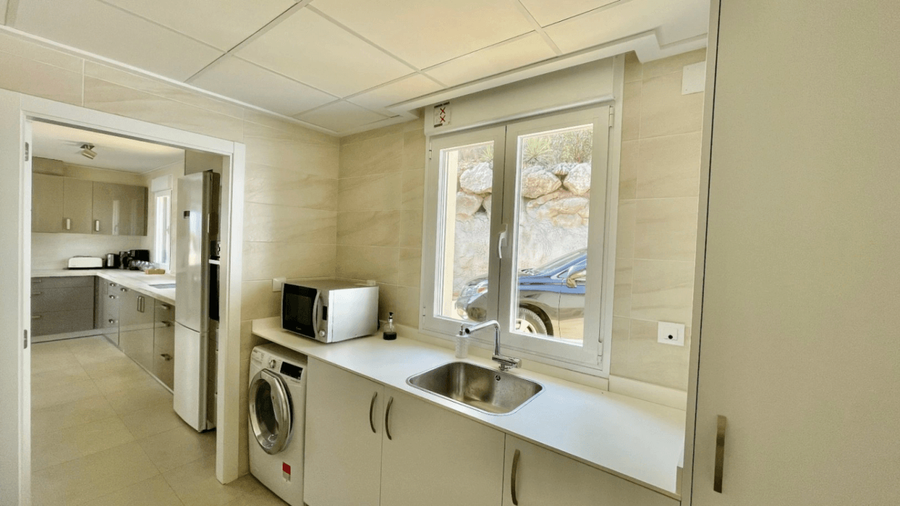 A vendre à Alcalali : Moderne et élégant