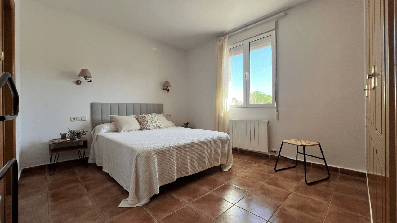 Spacieuse et charmante villa "Calvari" à Beniarbeig