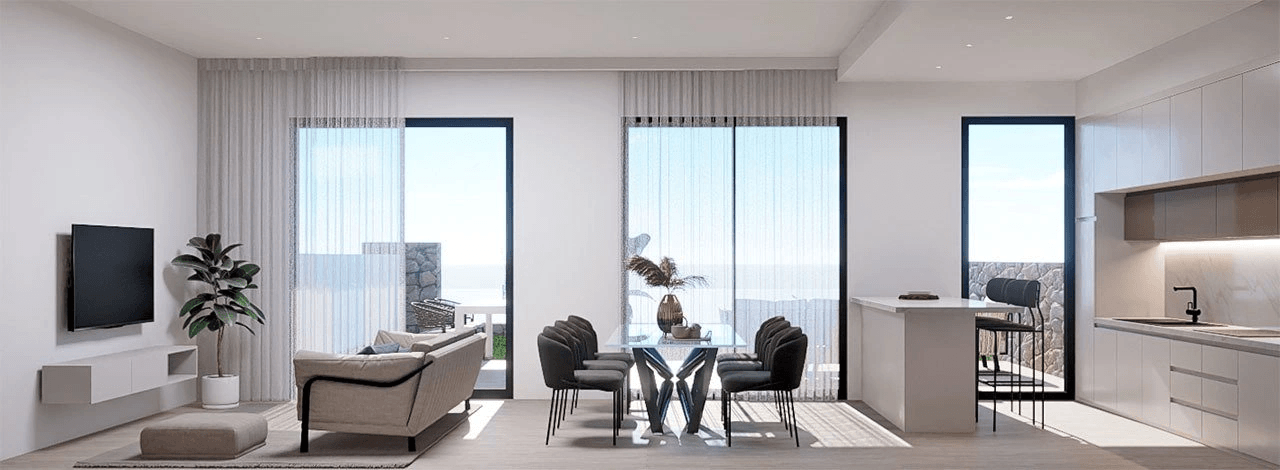 Appartements de 3 chambres au rez-de-chaussée avec 2 salles de bains, piscine communautaire et vue sur la mer
