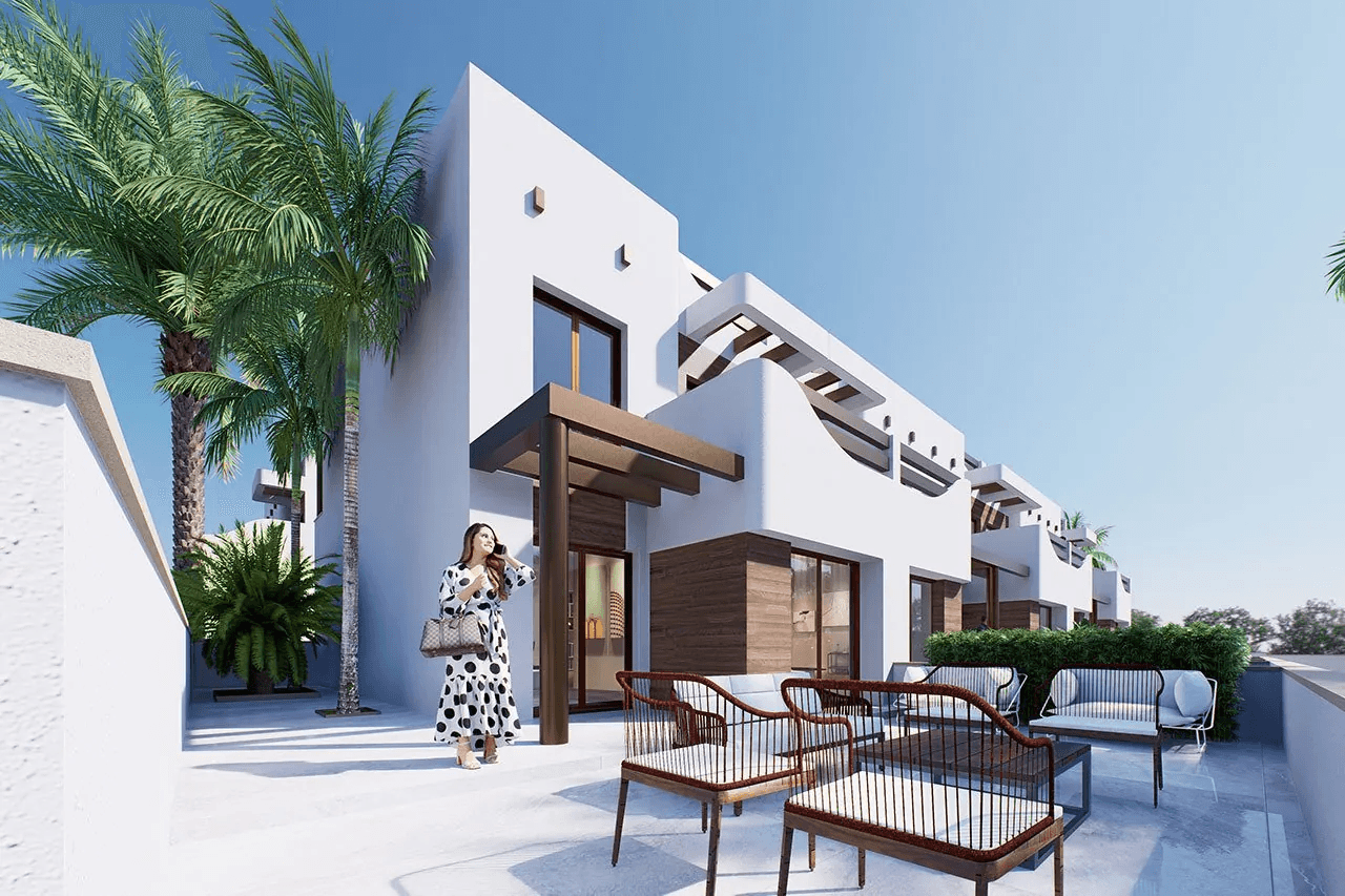 Bungalows bajos de 2 dormitorios y 2 baños con parking privado y piscina comunitaria a tan solo 200 m de la playa