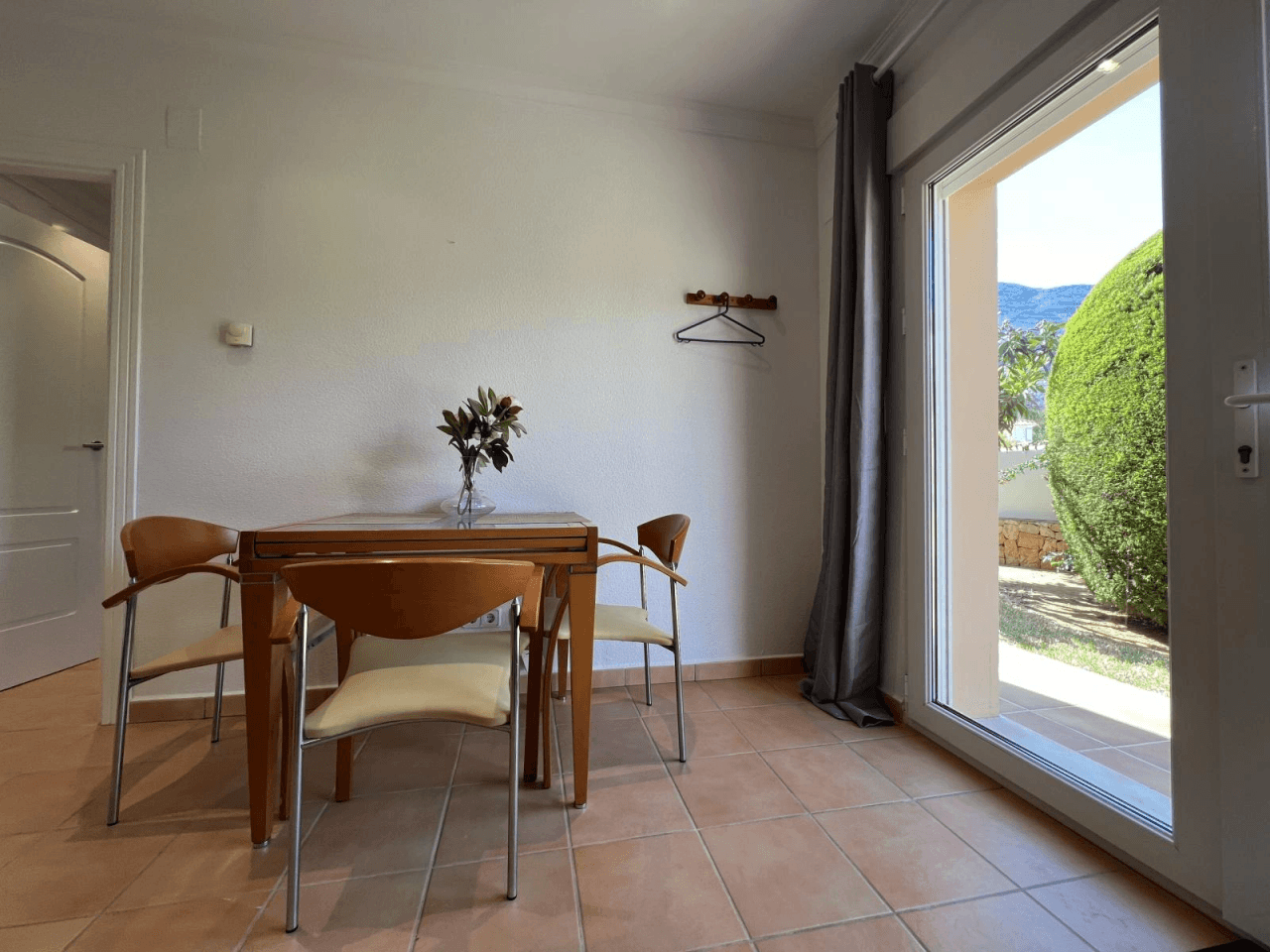 Alquiler. Chalet/Villa à Denia