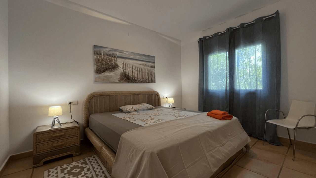 Sehr gepflegte Villa in ruhiger Wohnlage mit Privatpool in Meernähe