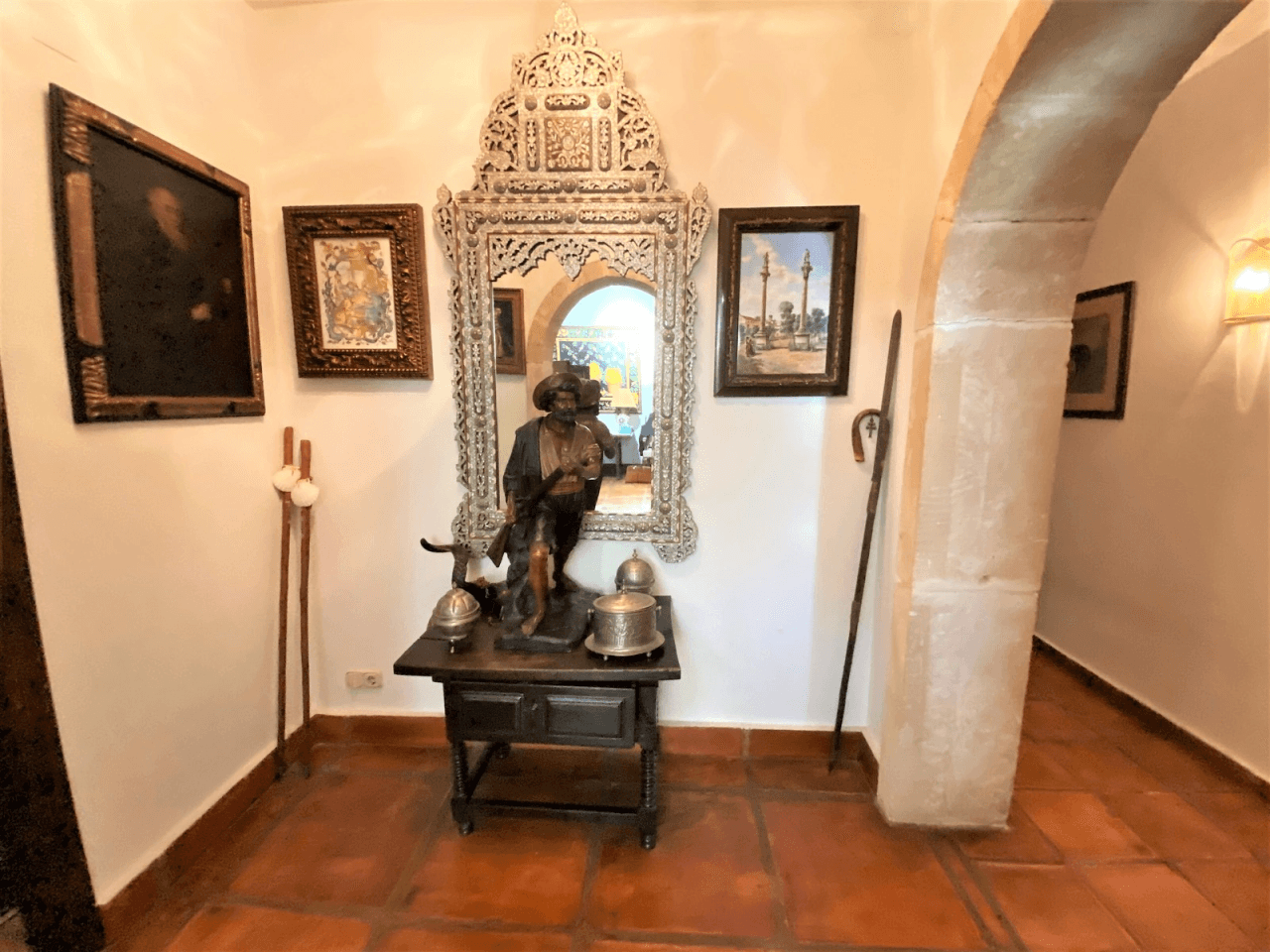 Magnifique maison de campagne de style espagnol sur un grand terrain près de Denia.