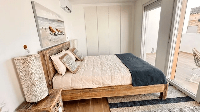 VERKAUF EINER FREISTEHENDEN VILLA, HOHER BAU, NEUBAU, IN VERGEL