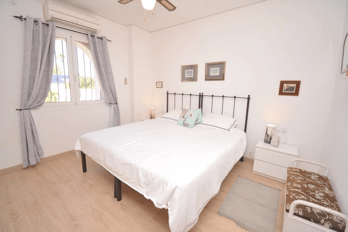 Villa mit herrlichem Blick auf den Montgó in Santa Lucia, Denia