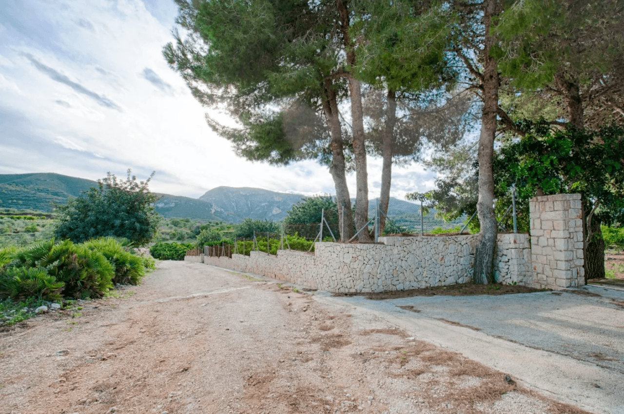 FINCA IN GATA DE GORGOS