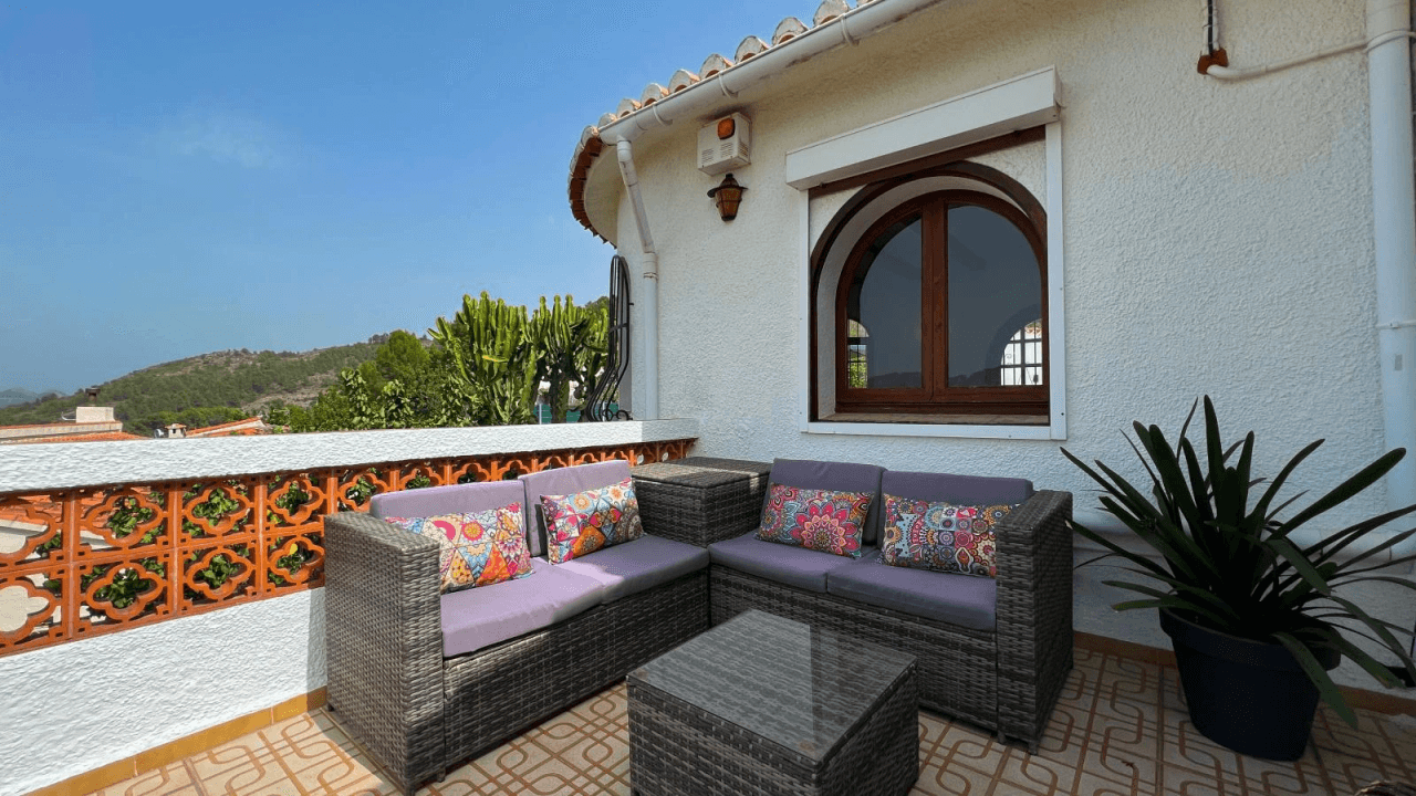 Belle villa privée à Benidoleig avec piscine privée.