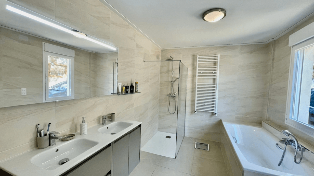 A vendre à Alcalali : Moderne et élégant